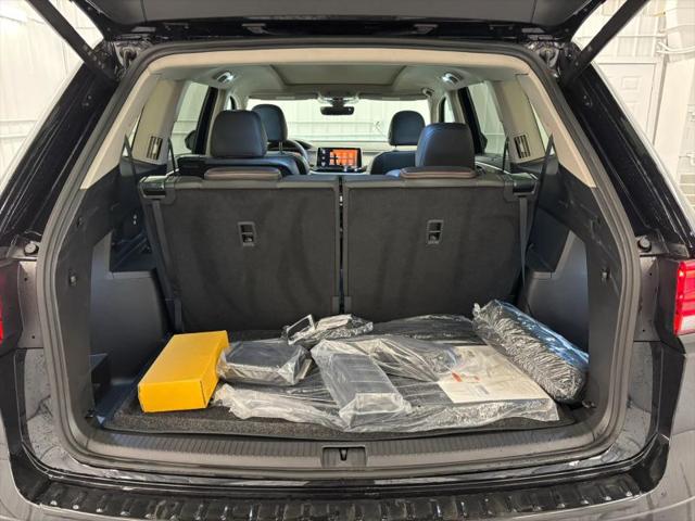 2026 Volkswagen Atlas Peak Edition