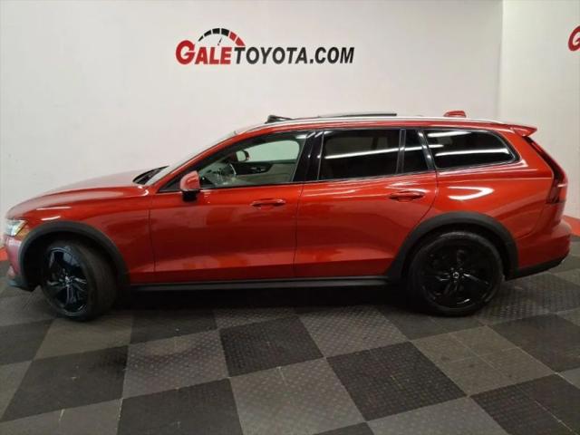 2020 Volvo V60 Cross Country T5