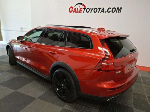2020 Volvo V60 Cross Country T5
