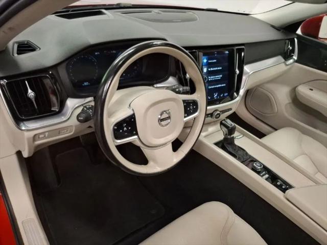 2020 Volvo V60 Cross Country T5