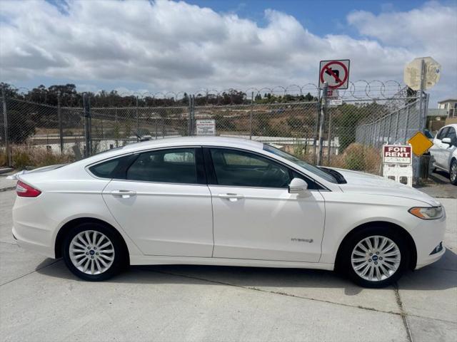 2013 Ford Fusion Hybrid SE