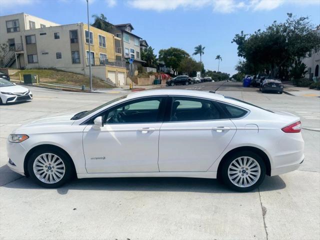 2013 Ford Fusion Hybrid SE