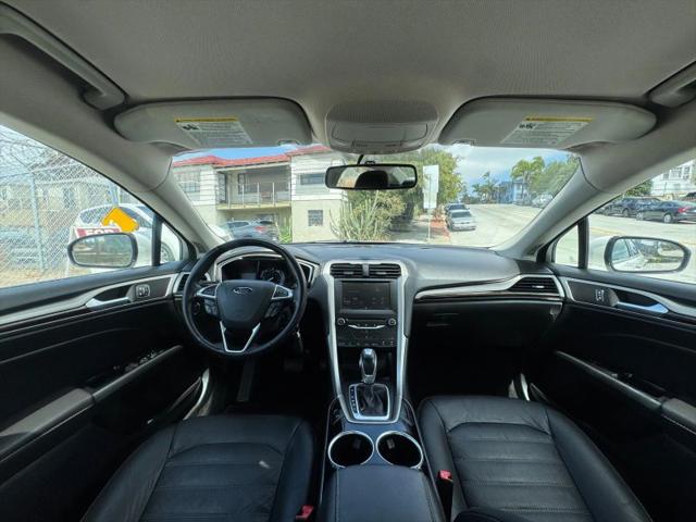 2013 Ford Fusion Hybrid SE