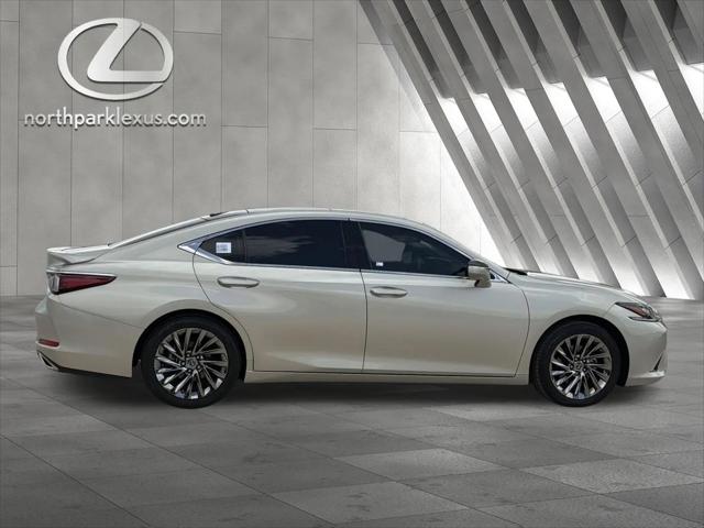 2024 Lexus ES 350 Ultra Luxury