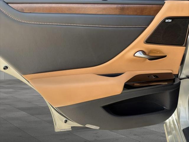 2024 Lexus ES 350 Ultra Luxury