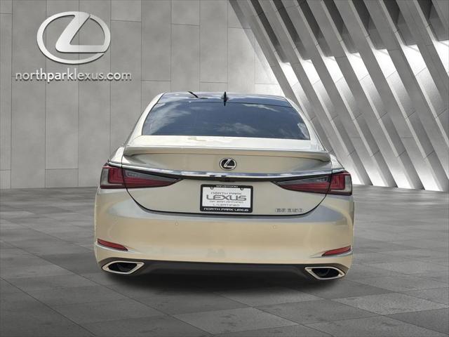 2024 Lexus ES 350 Ultra Luxury