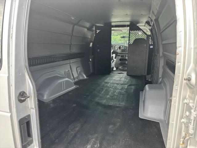2006 Ford E-250 Base