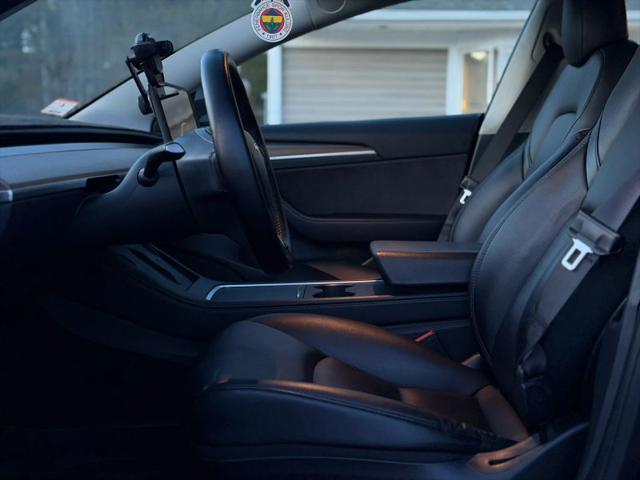 2022 Tesla Model 3 Long Range Dual Motor All-Wheel Drive