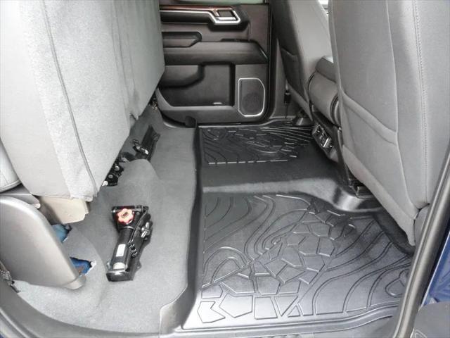 2023 Chevrolet Silverado 1500 4WD Crew Cab Standard Bed LT