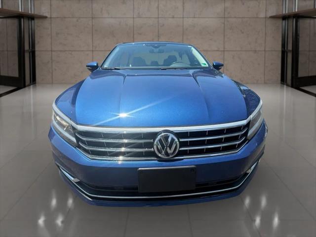 2017 Volkswagen Passat 1.8T SEL Premium