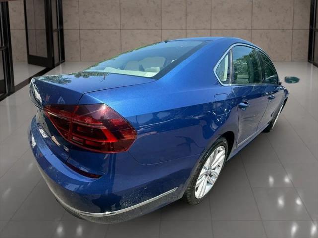 2017 Volkswagen Passat 1.8T SEL Premium