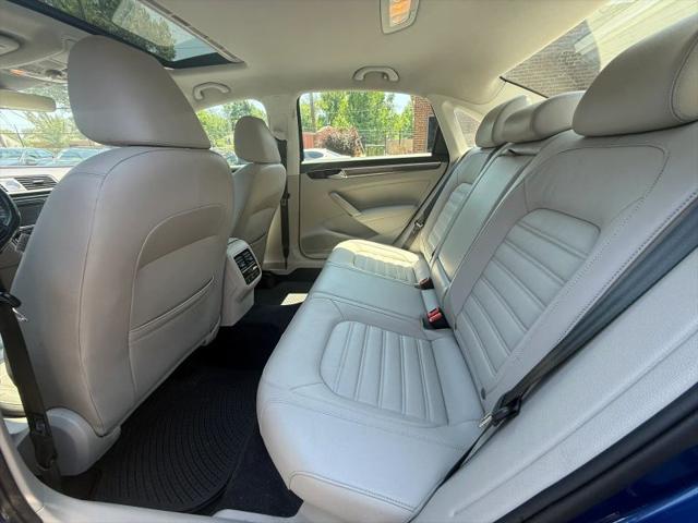 2017 Volkswagen Passat 1.8T SEL Premium