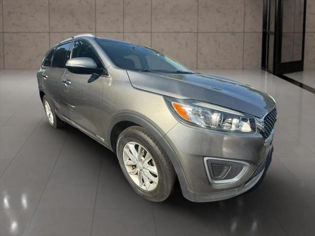 2017 Kia Sorento 3.3L LX