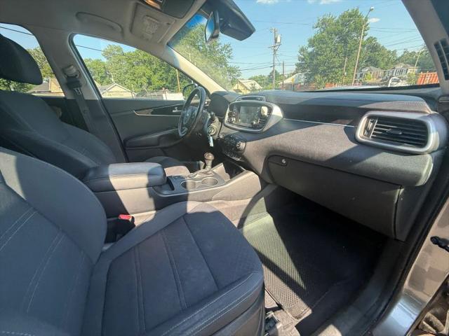 2017 Kia Sorento 3.3L LX