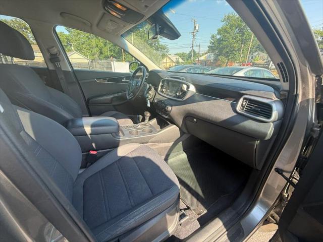 2017 Kia Sorento 3.3L LX