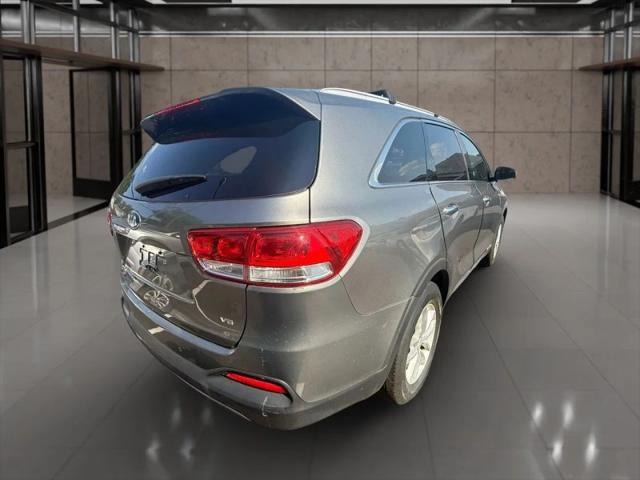 2017 Kia Sorento 3.3L LX