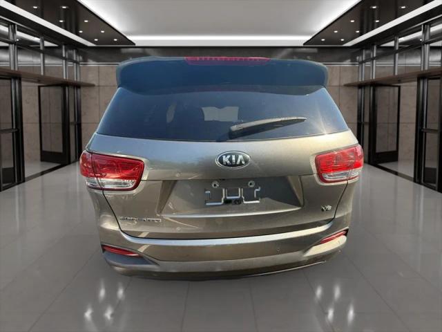 2017 Kia Sorento 3.3L LX