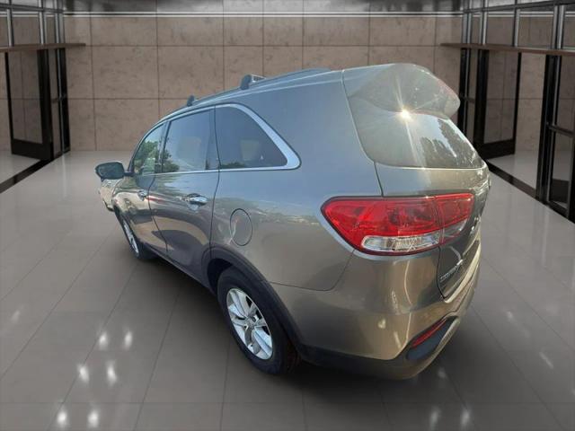 2017 Kia Sorento 3.3L LX