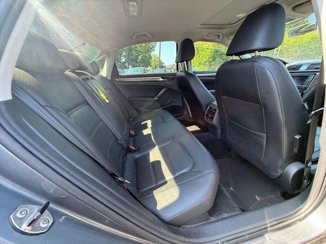 2017 Volkswagen Passat 1.8T SE