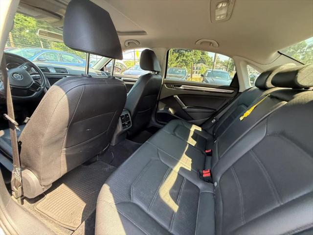 2017 Volkswagen Passat 1.8T SE