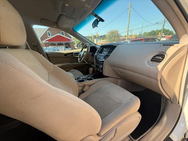 2013 Nissan Pathfinder SV