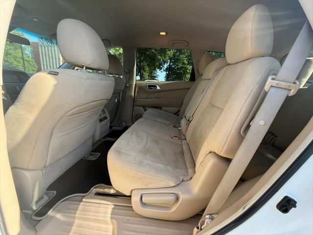 2013 Nissan Pathfinder SV