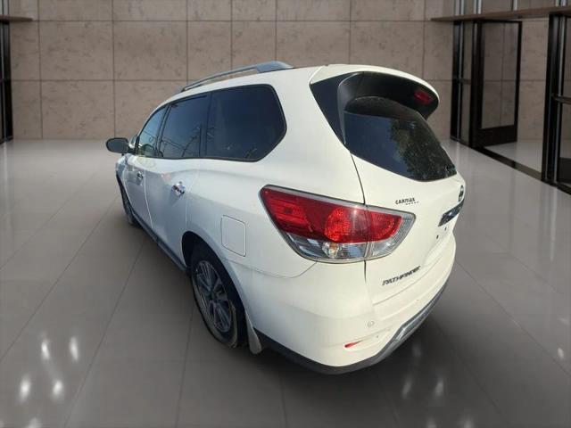 2013 Nissan Pathfinder SV