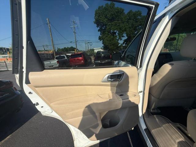 2013 Nissan Pathfinder SV