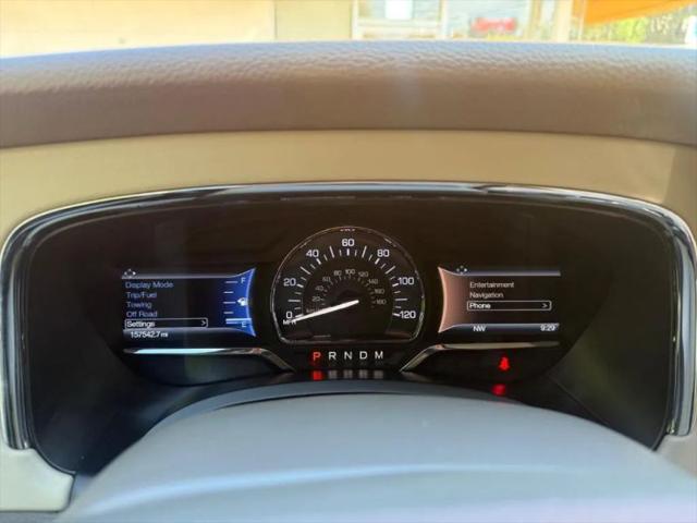2016 Lincoln Navigator Select