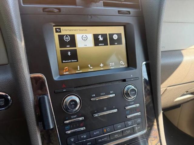 2016 Lincoln Navigator Select