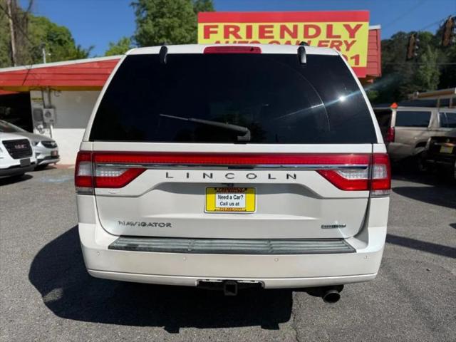 2016 Lincoln Navigator Select