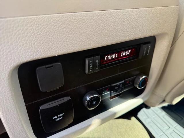 2016 Lincoln Navigator Select