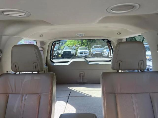 2016 Lincoln Navigator Select