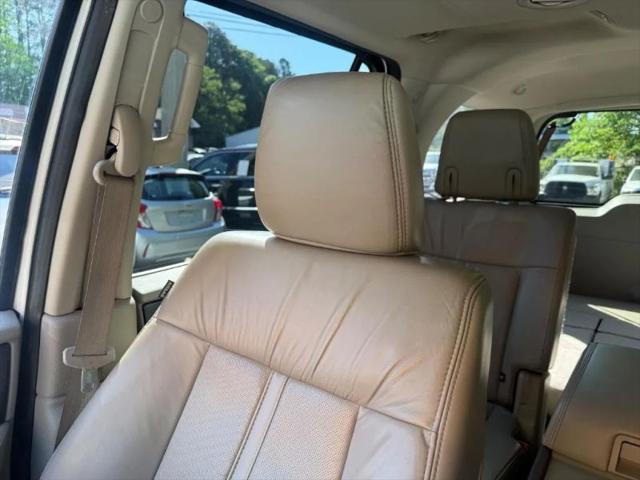 2016 Lincoln Navigator Select