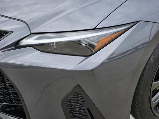 2025 Lexus IS 350 F SPORT Design