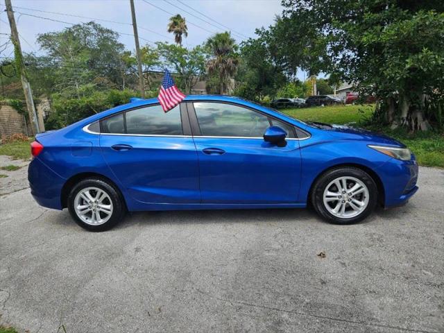 2017 Chevrolet Cruze LT Auto