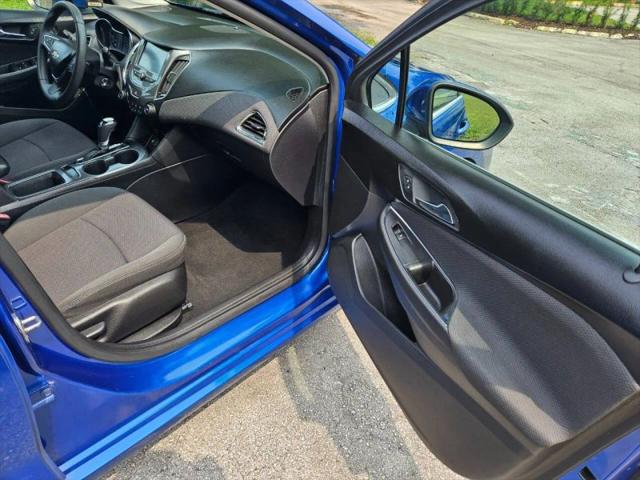 2017 Chevrolet Cruze LT Auto