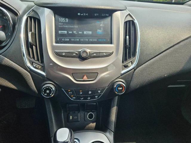 2017 Chevrolet Cruze LT Auto