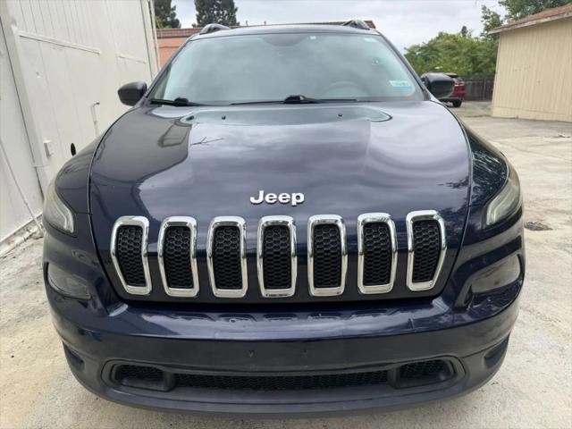 2016 Jeep Cherokee Sport