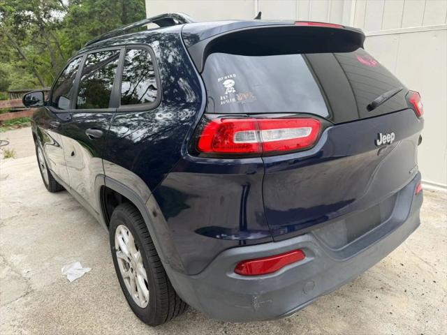 2016 Jeep Cherokee Sport