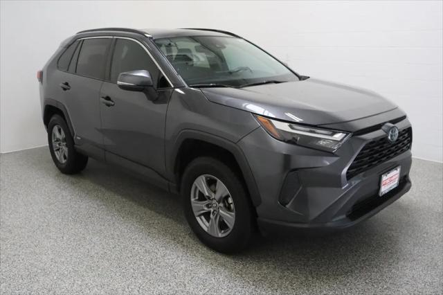 2022 Toyota RAV4 Hybrid XLE