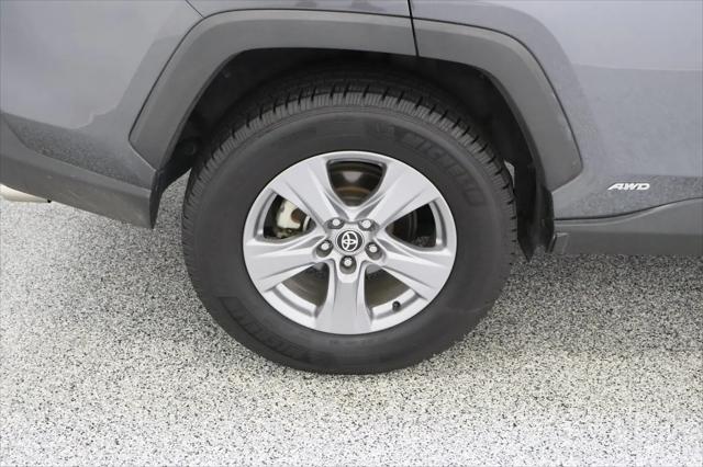 2022 Toyota RAV4 Hybrid XLE