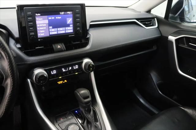 2022 Toyota RAV4 Hybrid XLE