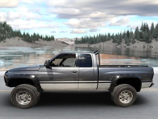 2002 Dodge Ram 2500 Base