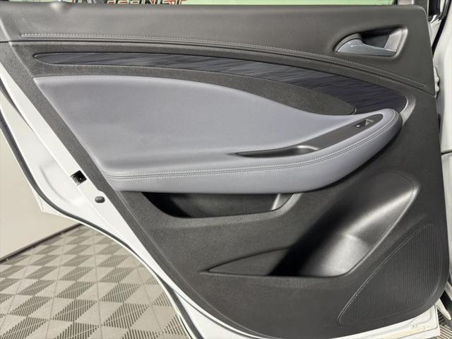 2020 Buick Envision FWD Essence