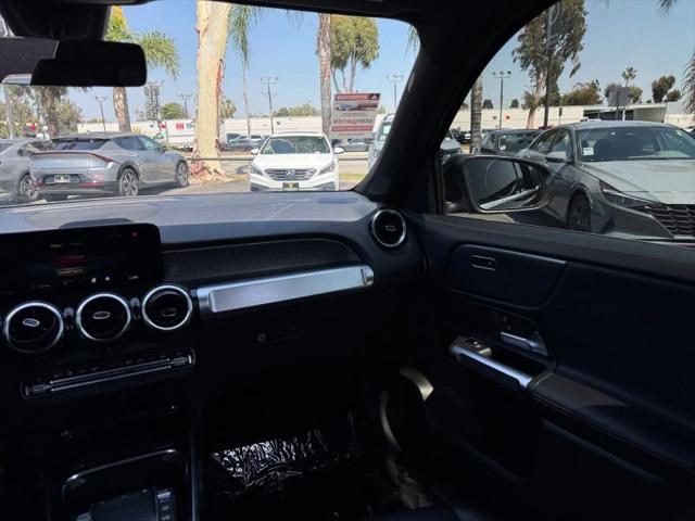 2022 Mercedes-Benz GLB 250