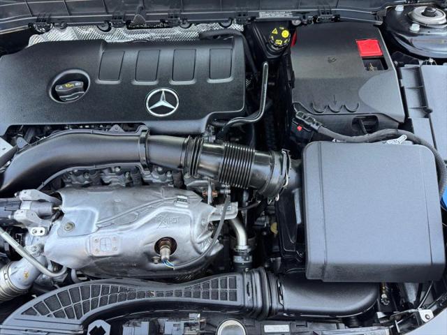 2022 Mercedes-Benz GLB 250