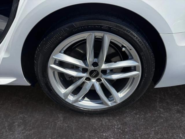 2023 Audi A4 Premium Plus 45 TFSI S line quattro S tronic
