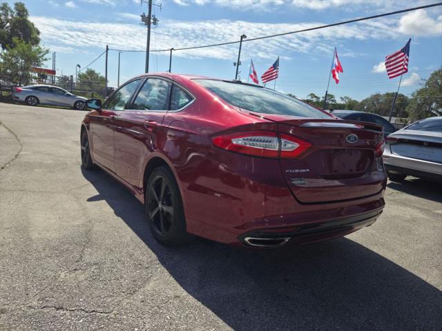 2016 Ford Fusion SE