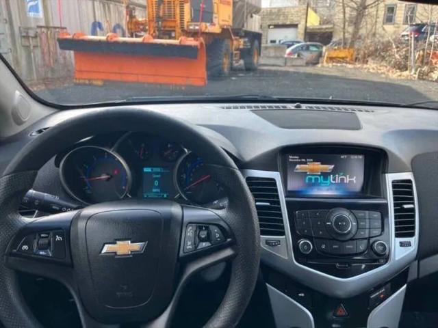 2016 Chevrolet Cruze Limited 1LT Auto